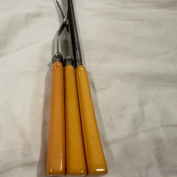 Vintage Three Piece Carving Set Butterscotch Bakelite Handle - Picture 5 of 11